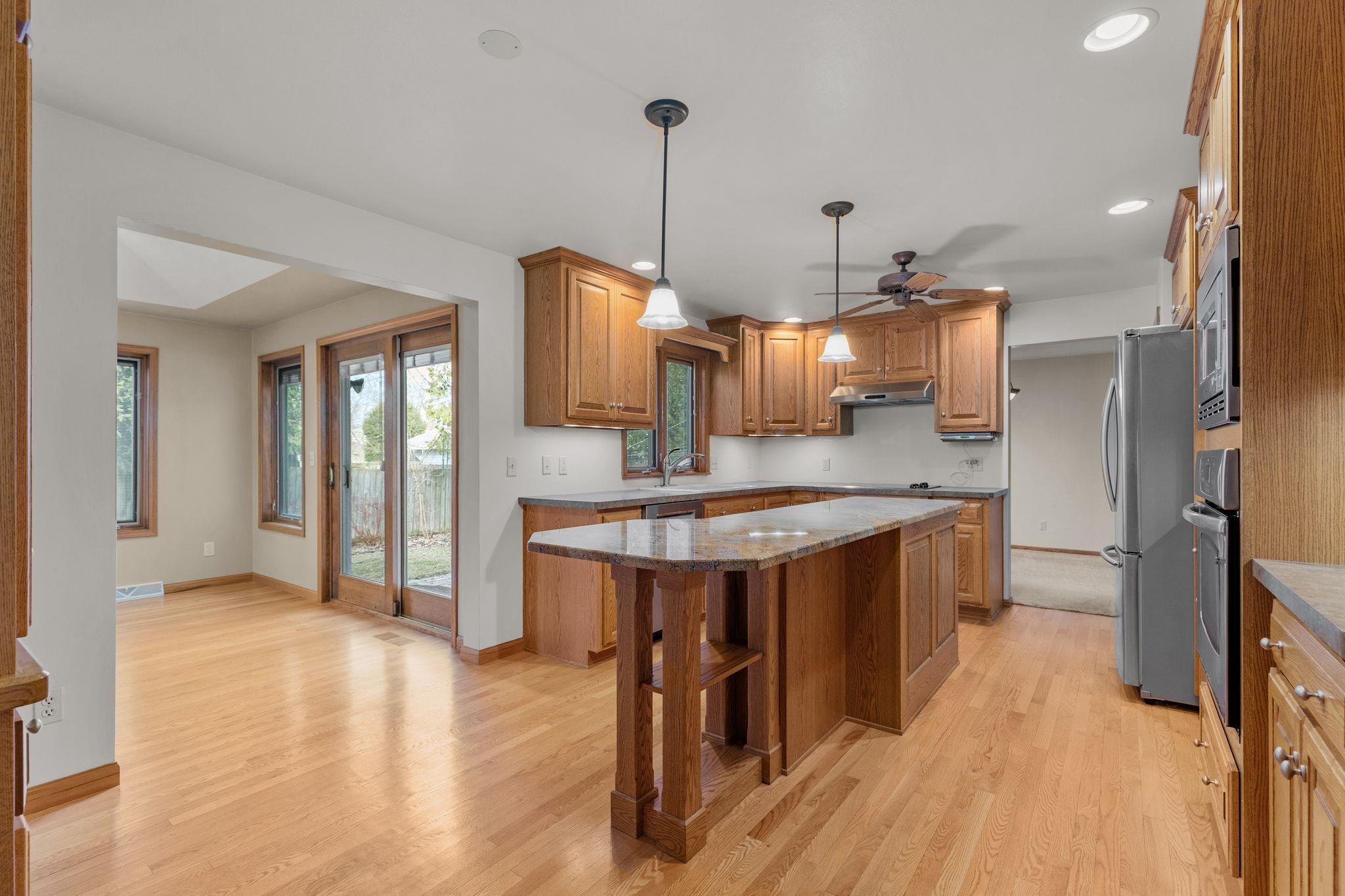 2101 N EUGENE Street