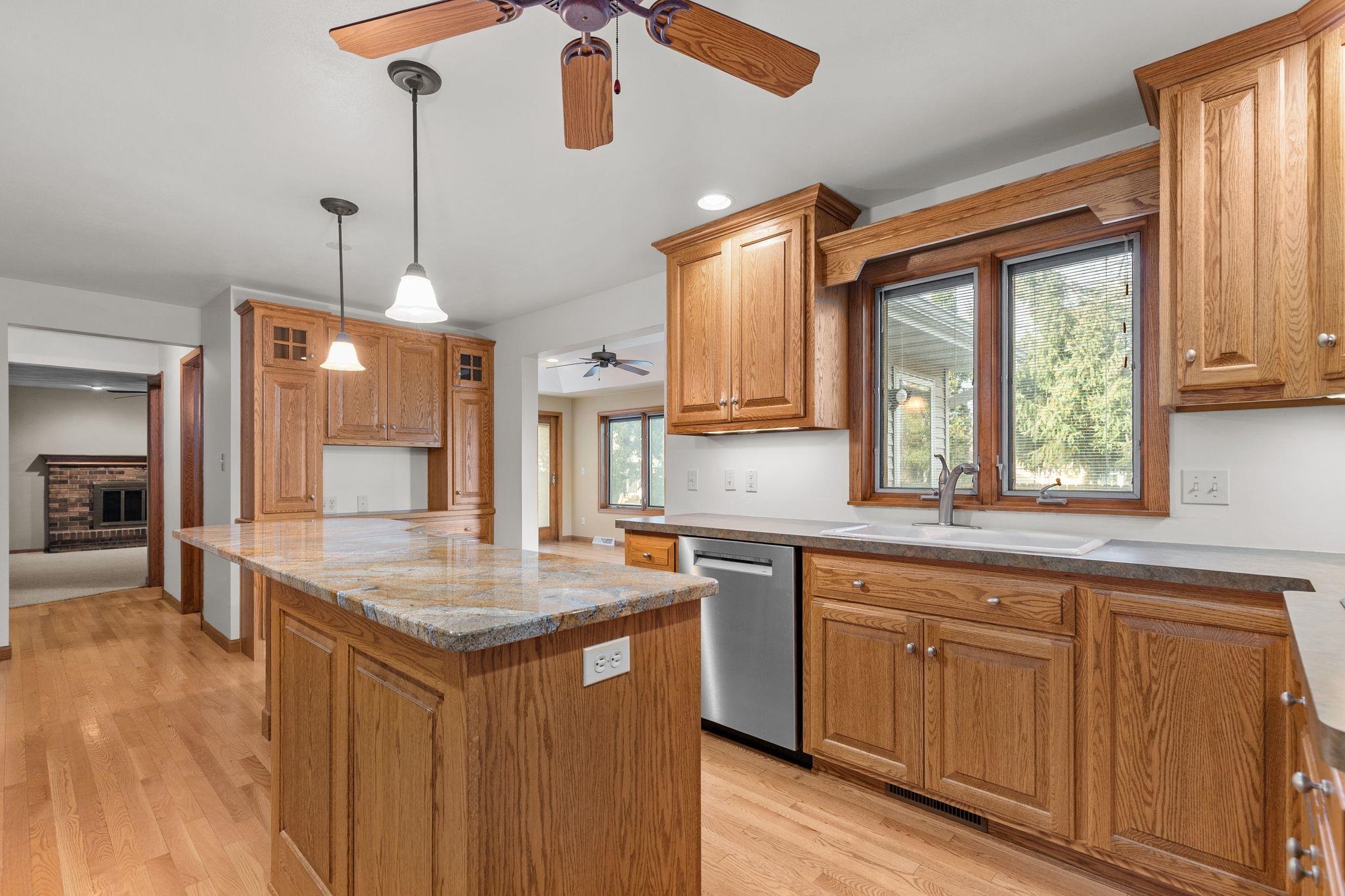 2101 N EUGENE Street