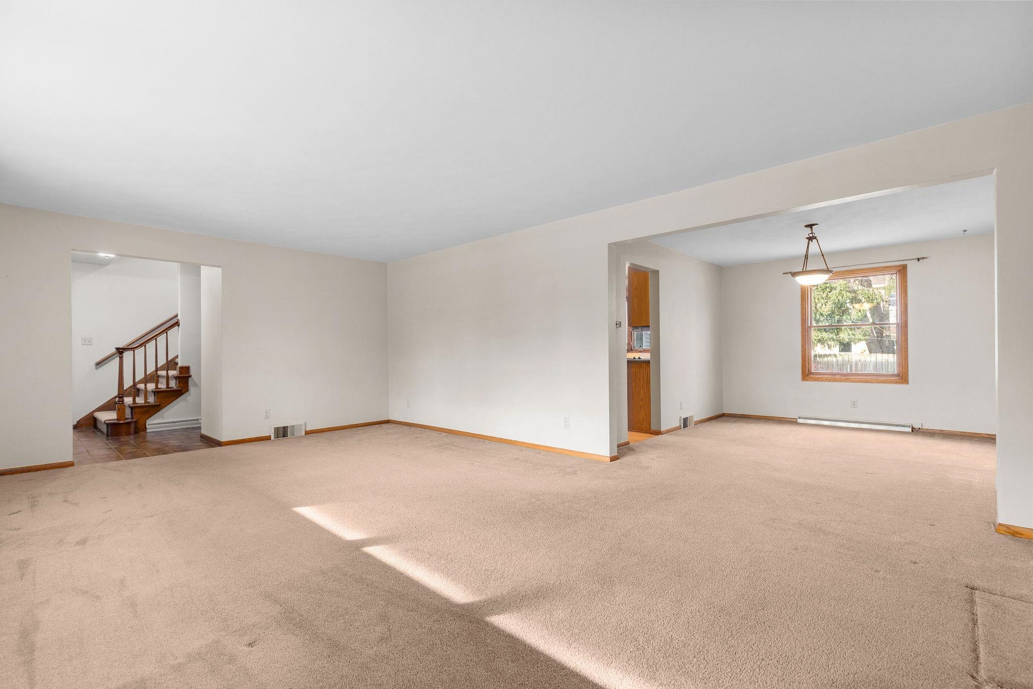 2101 N EUGENE Street