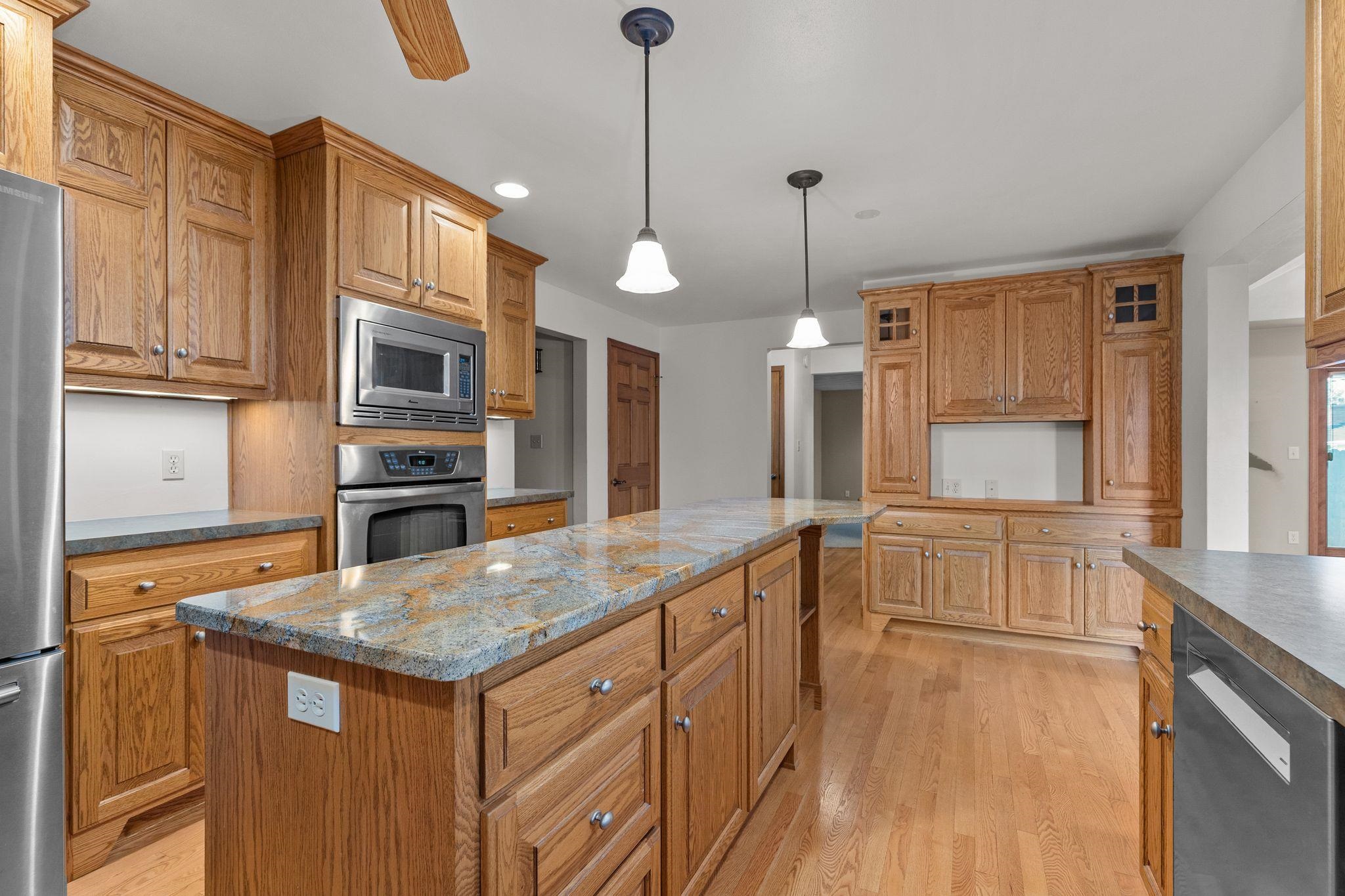 2101 N EUGENE Street