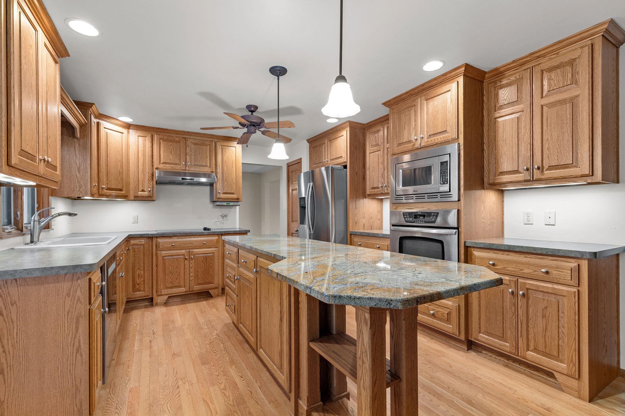 2101 N EUGENE Street