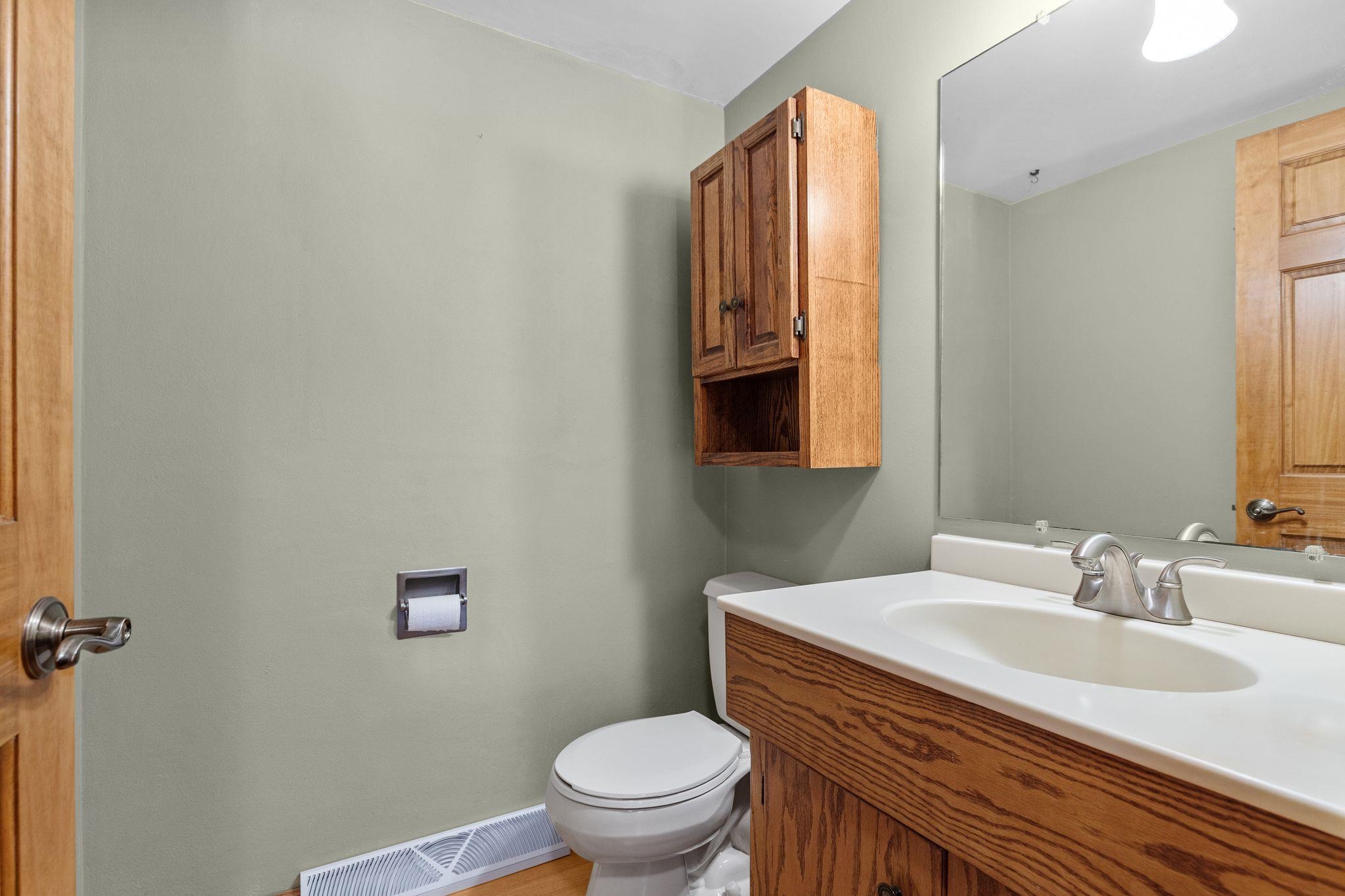 2101 N EUGENE Street