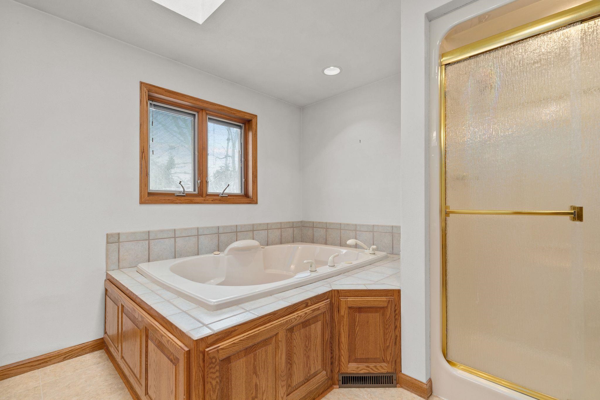 2101 N EUGENE Street