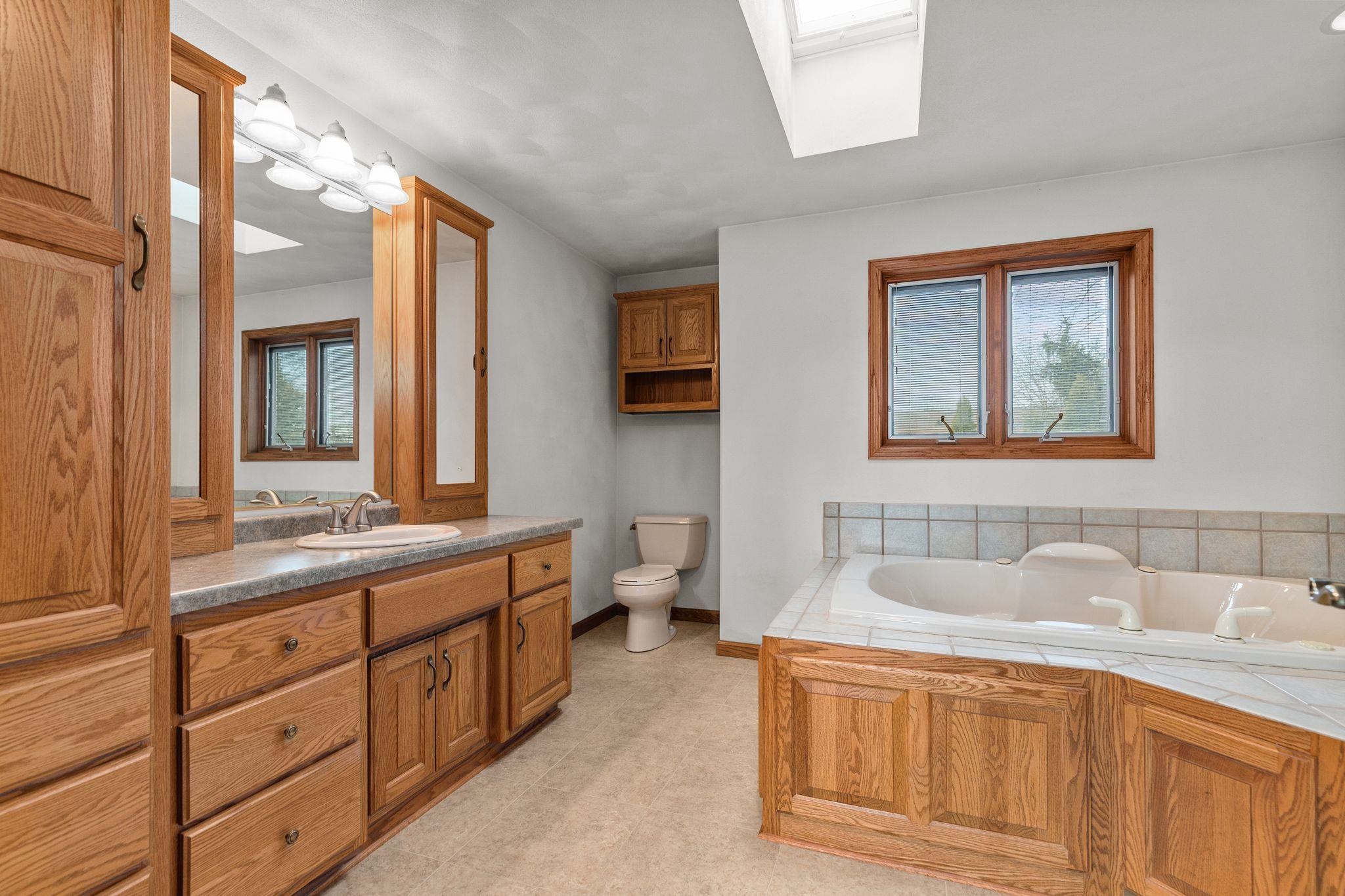 2101 N EUGENE Street