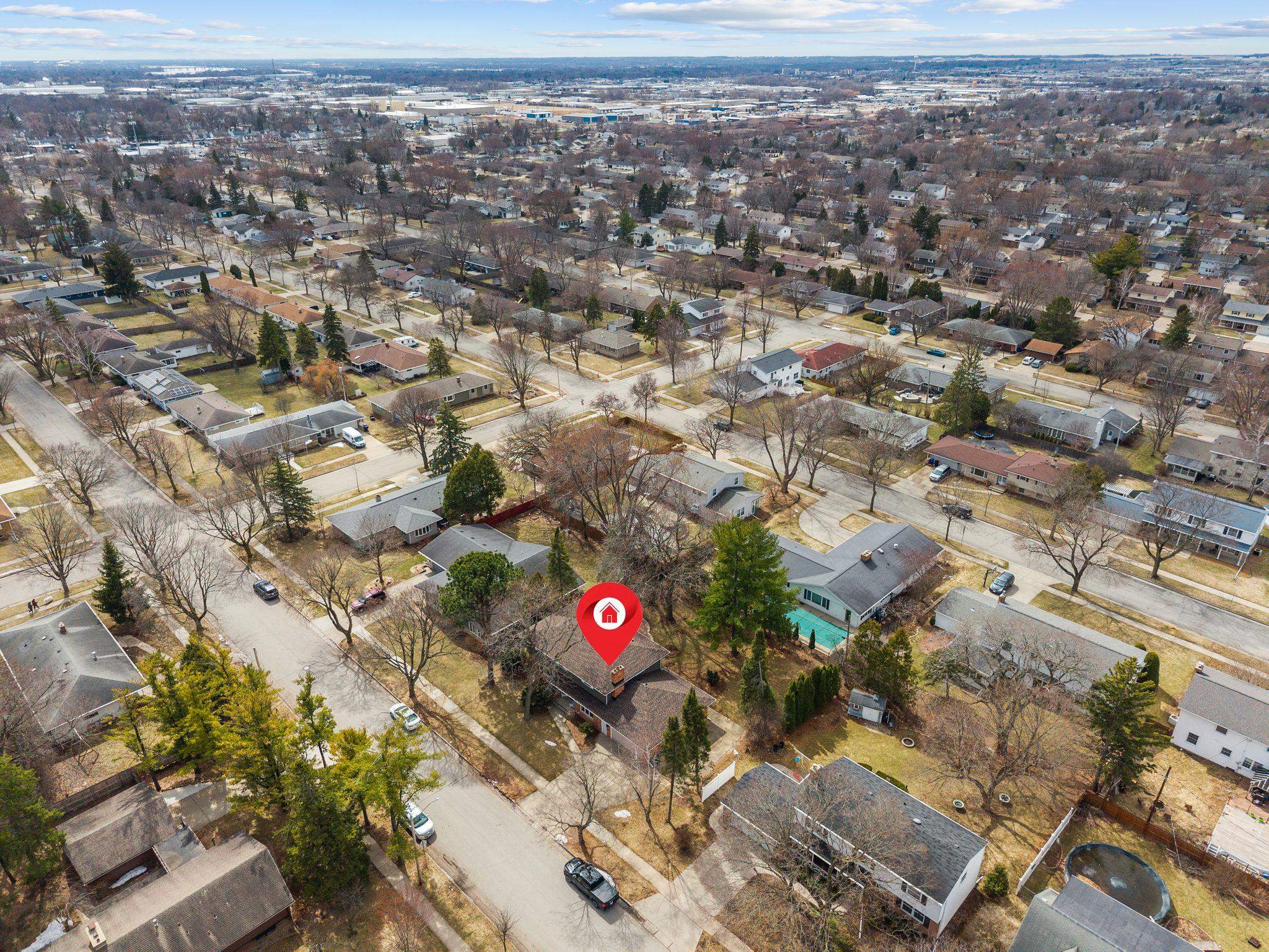 1913 N OUTAGAMIE Street