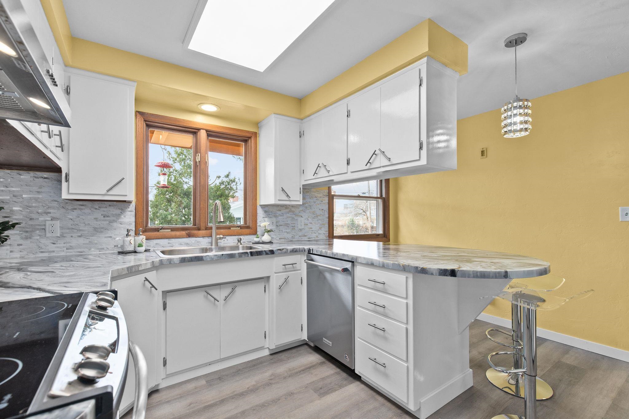 1913 N OUTAGAMIE Street