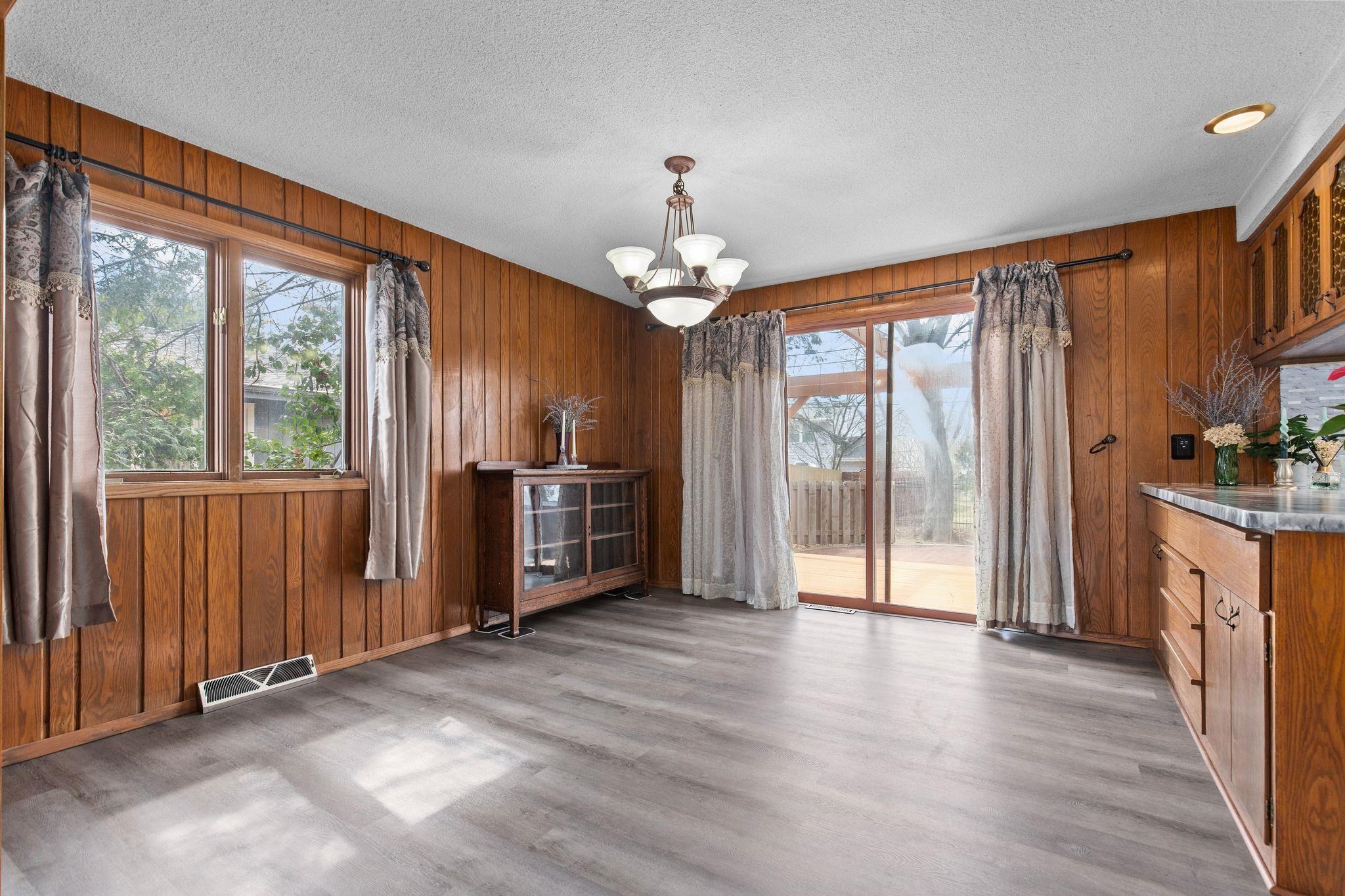 1913 N OUTAGAMIE Street