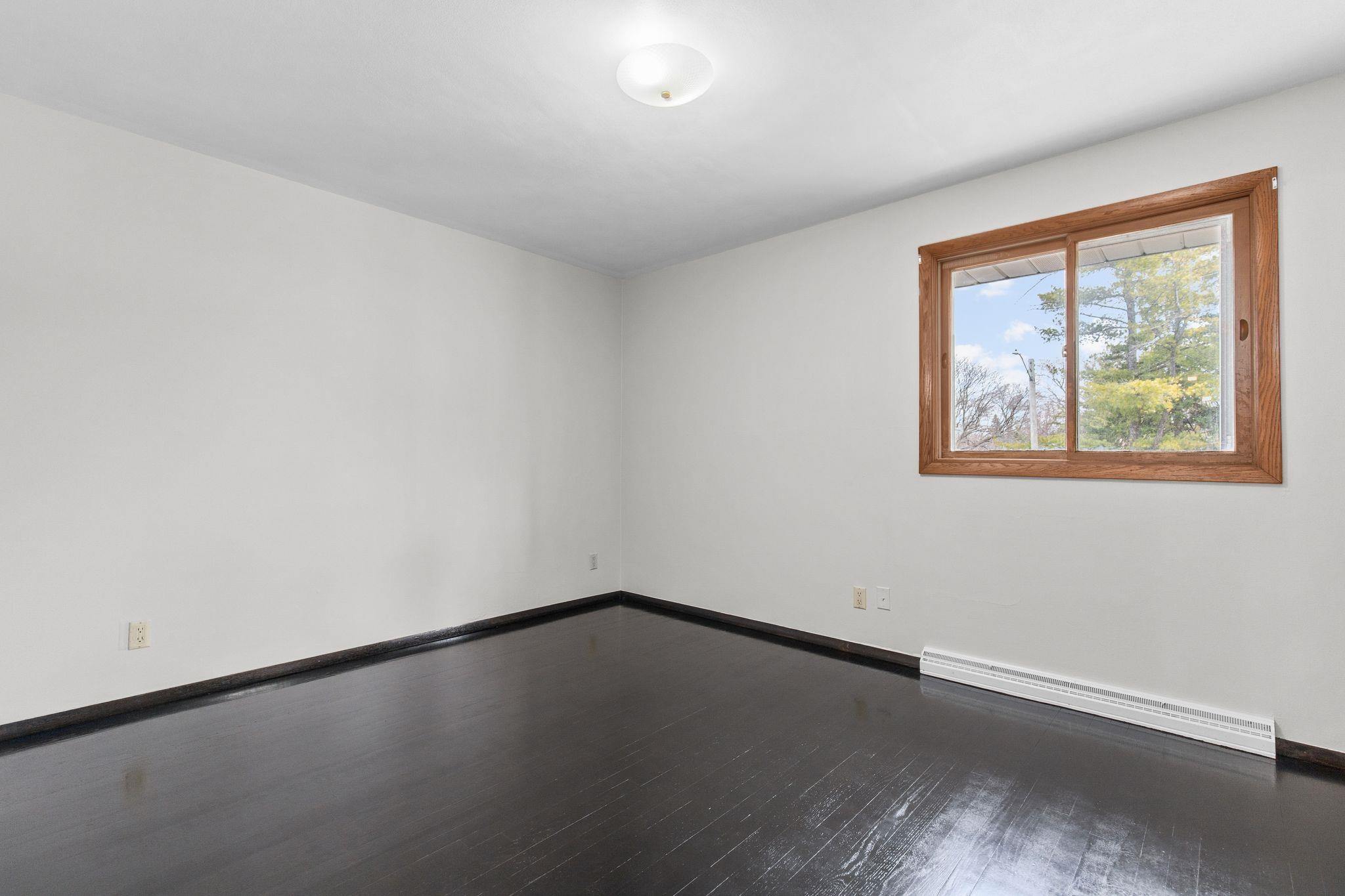 1913 N OUTAGAMIE Street