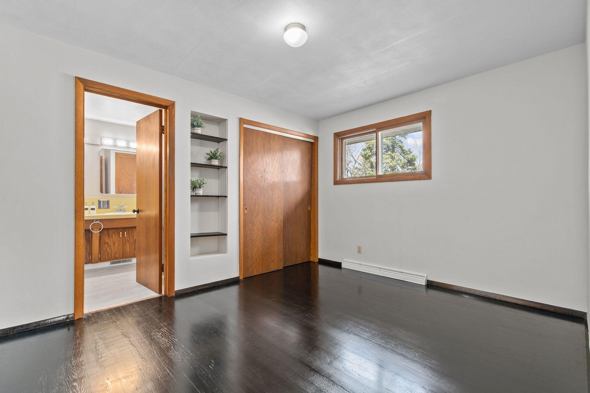 1913 N OUTAGAMIE Street