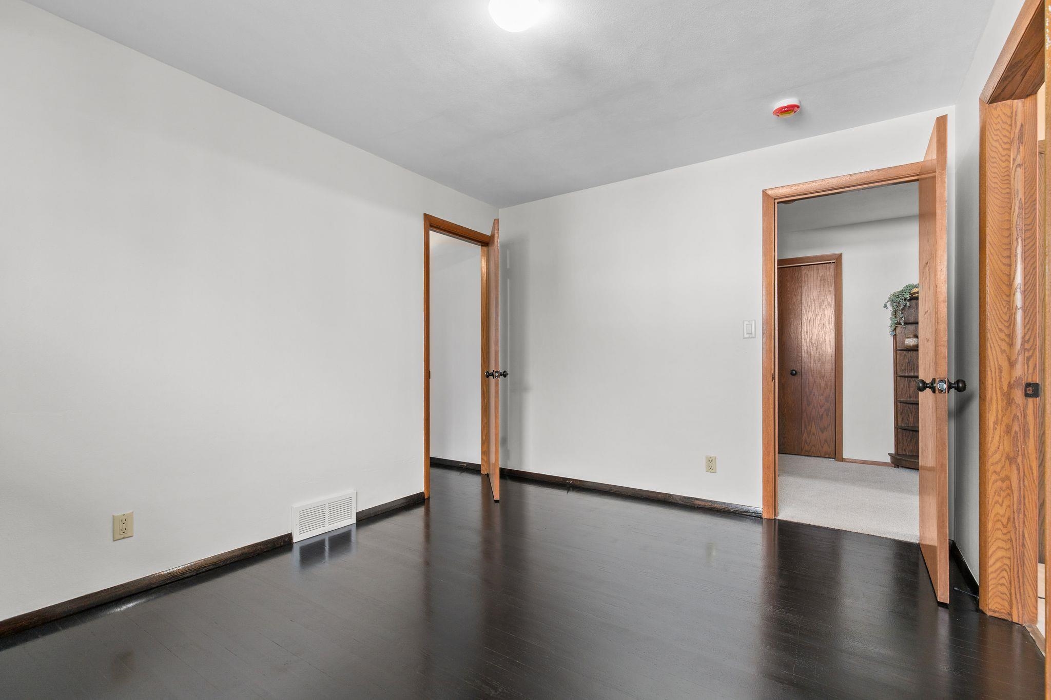 1913 N OUTAGAMIE Street