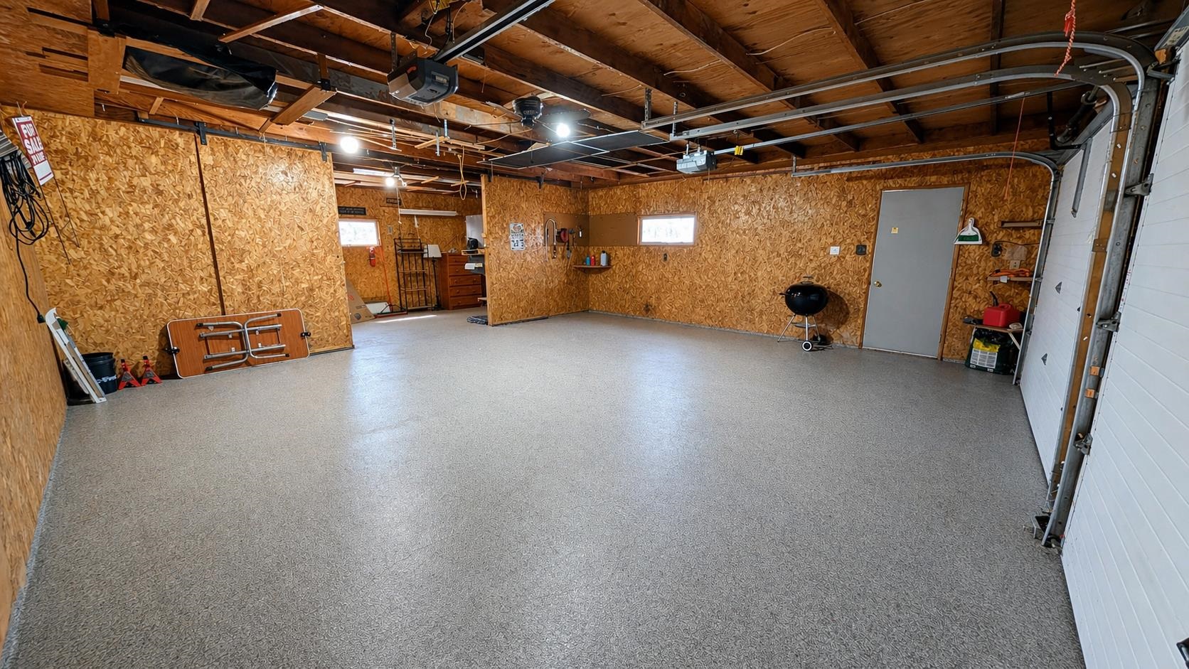 119 E TAFT Avenue
