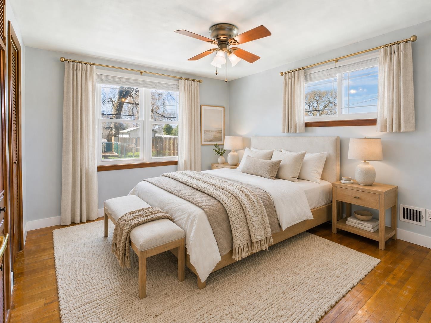 119 E TAFT Avenue