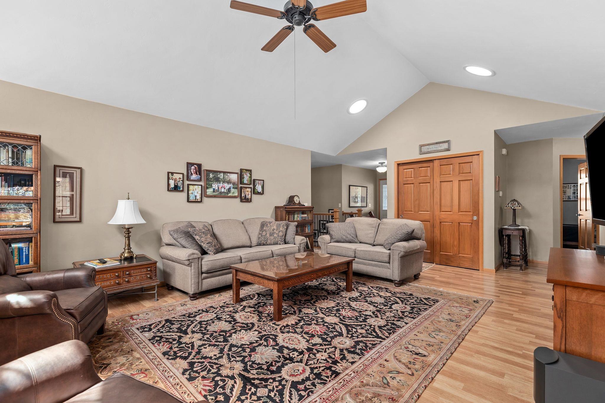 W7245 SUNFIELD Drive