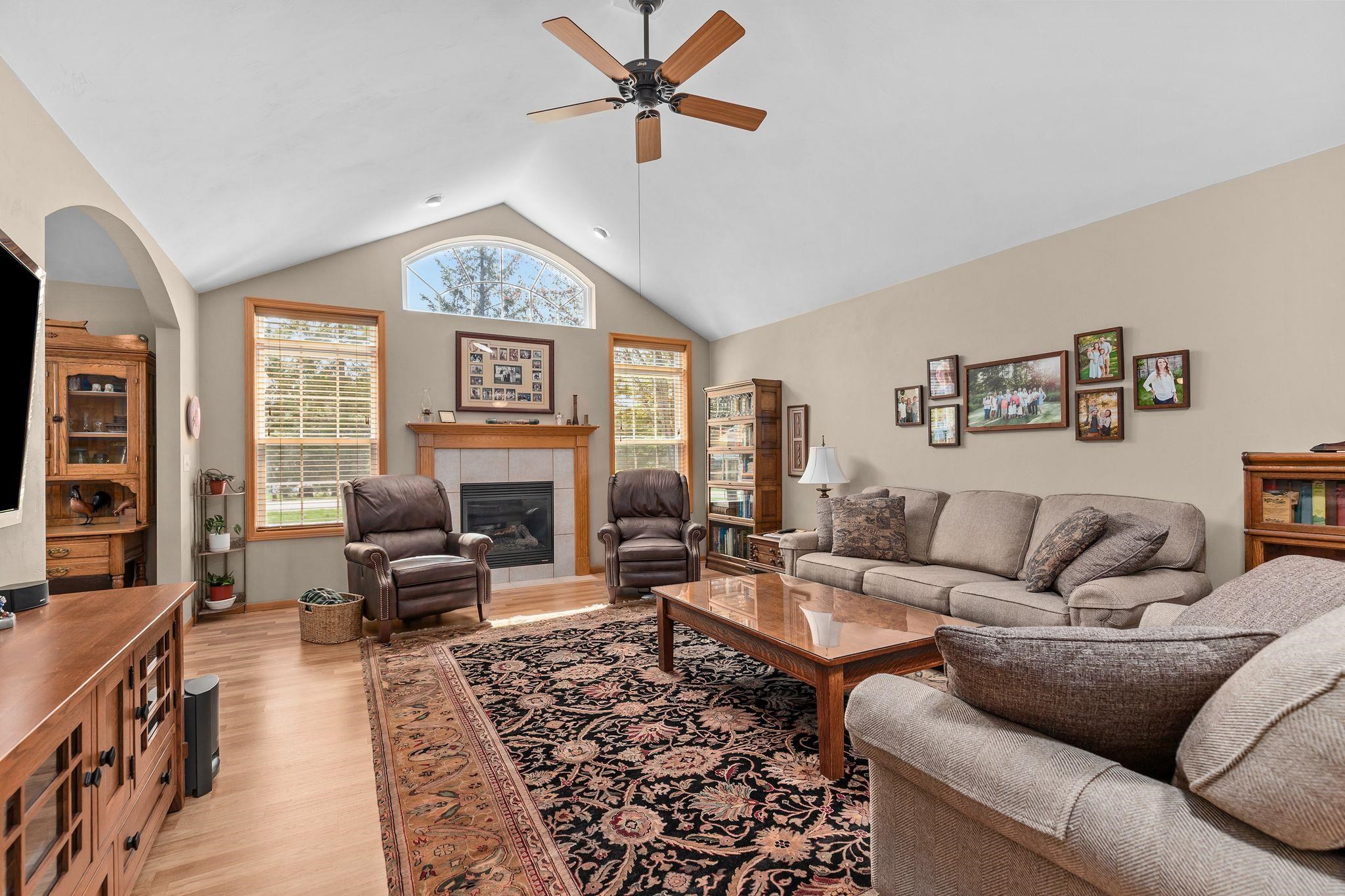 W7245 SUNFIELD Drive