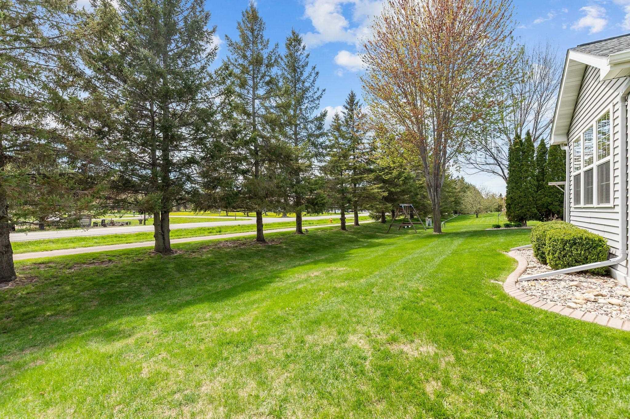 W7245 SUNFIELD Drive