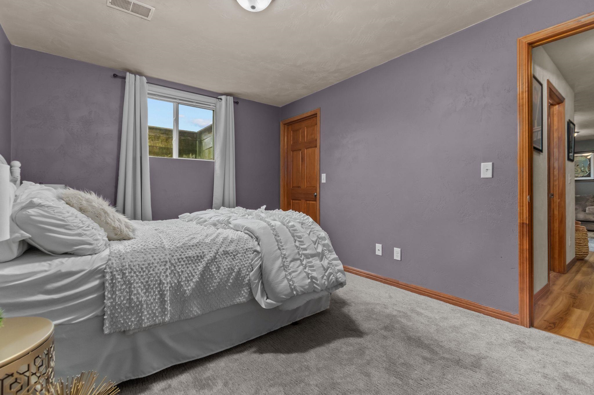 1578 LONE OAK Drive