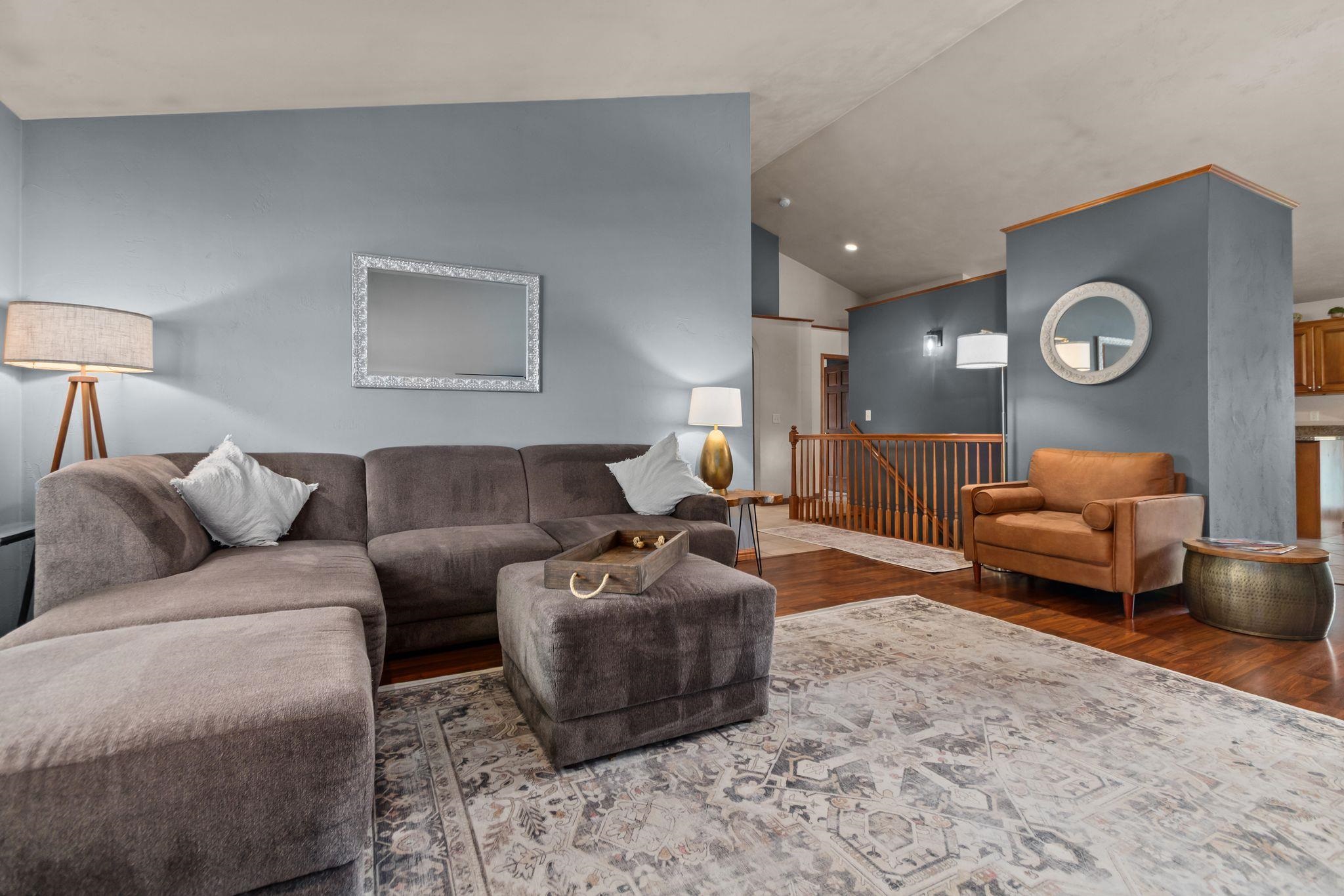1578 LONE OAK Drive
