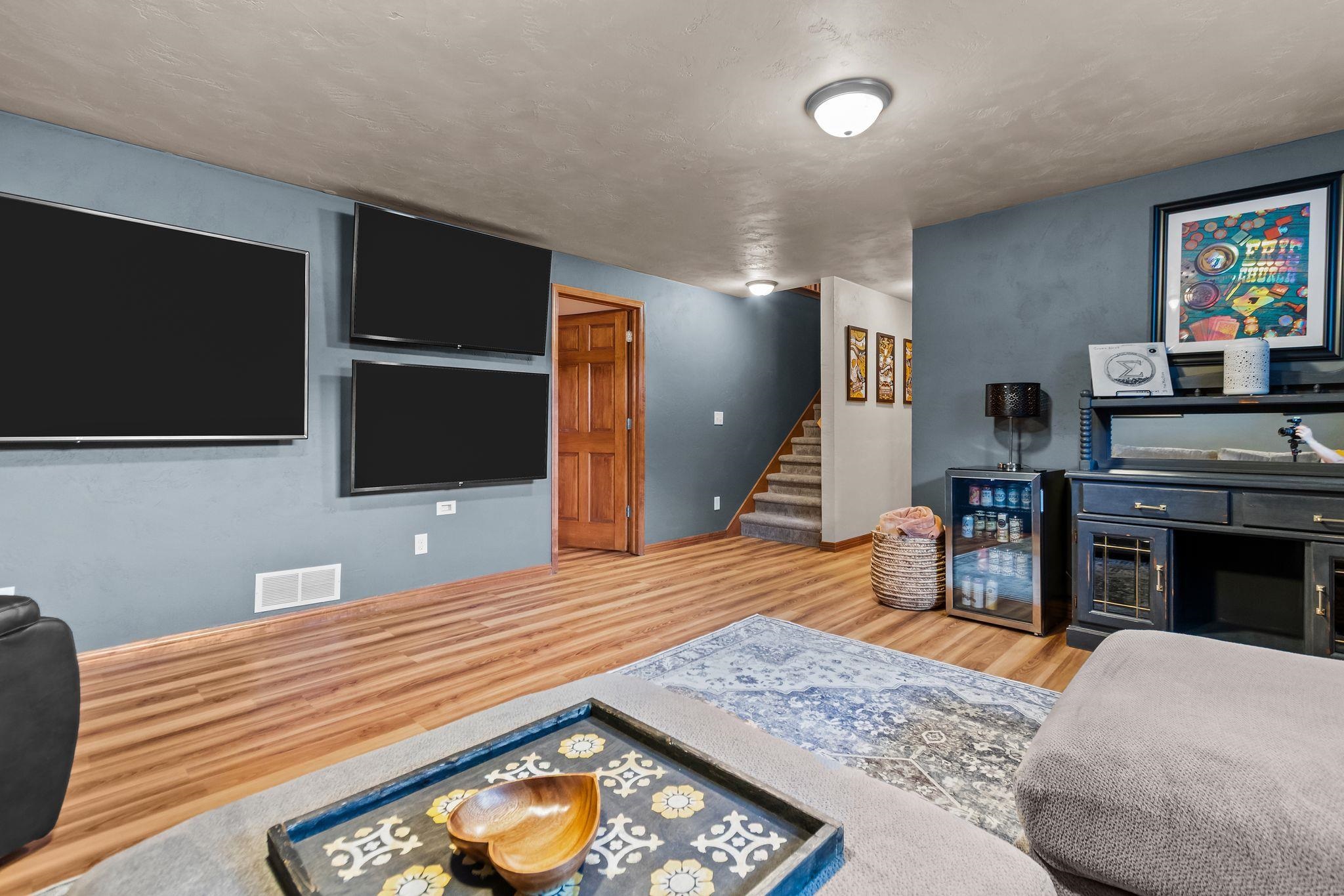 1578 LONE OAK Drive