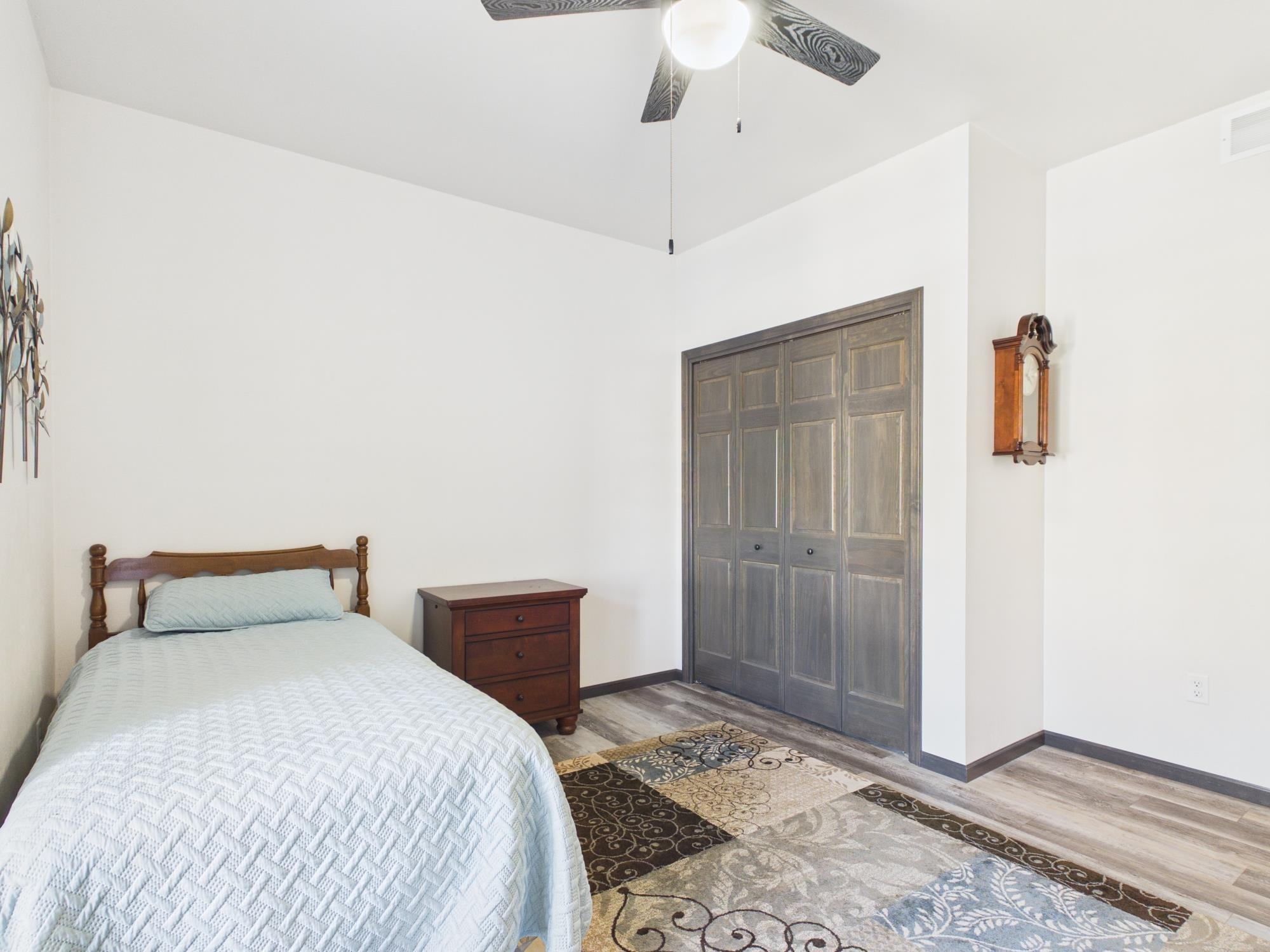 3196 W RYEGRASS Drive
