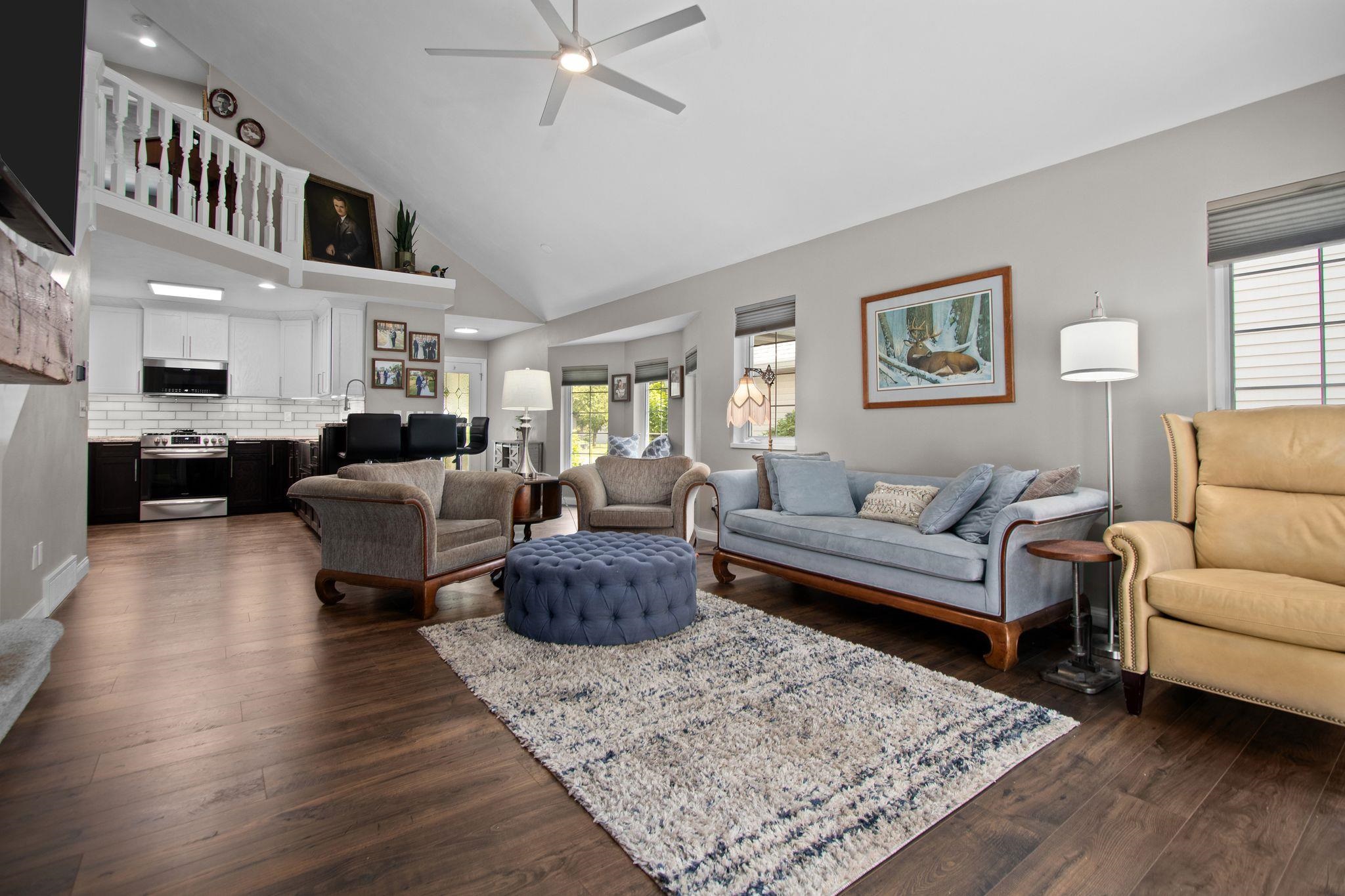 1609 N LILAS Drive