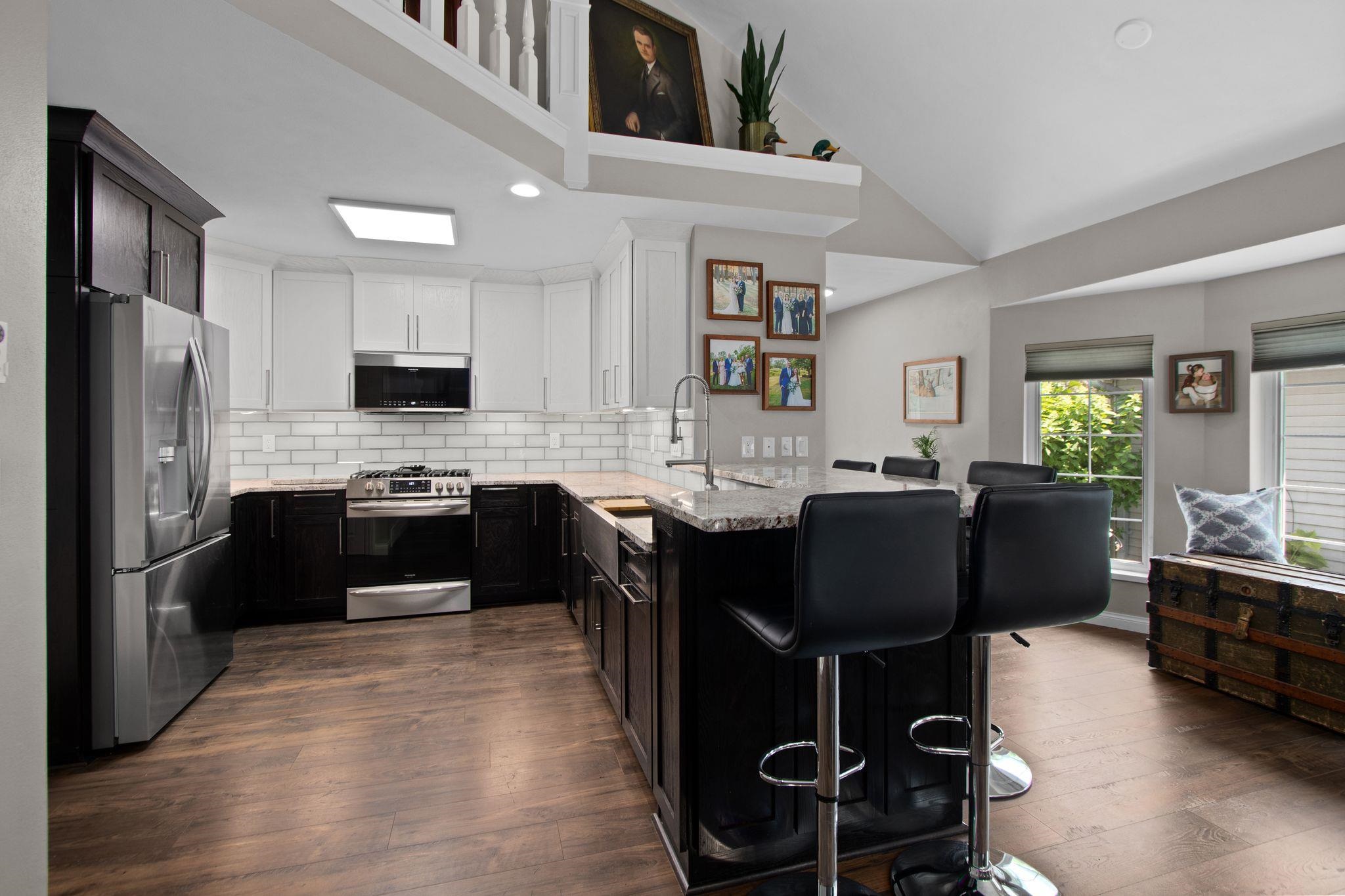 1609 N LILAS Drive