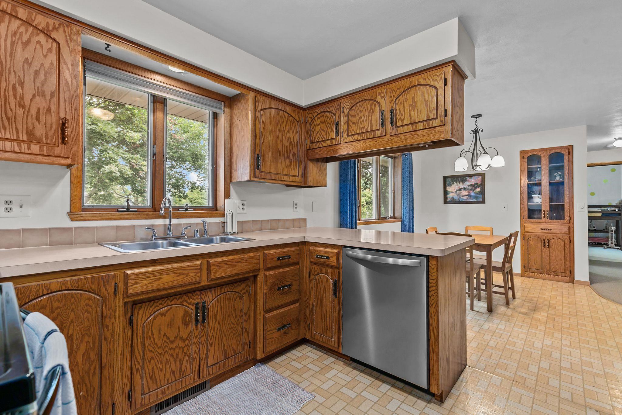 1400 S CHICKADEE Lane