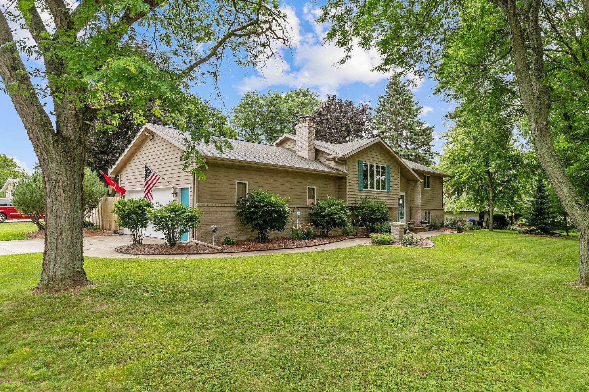 1400 S CHICKADEE Lane