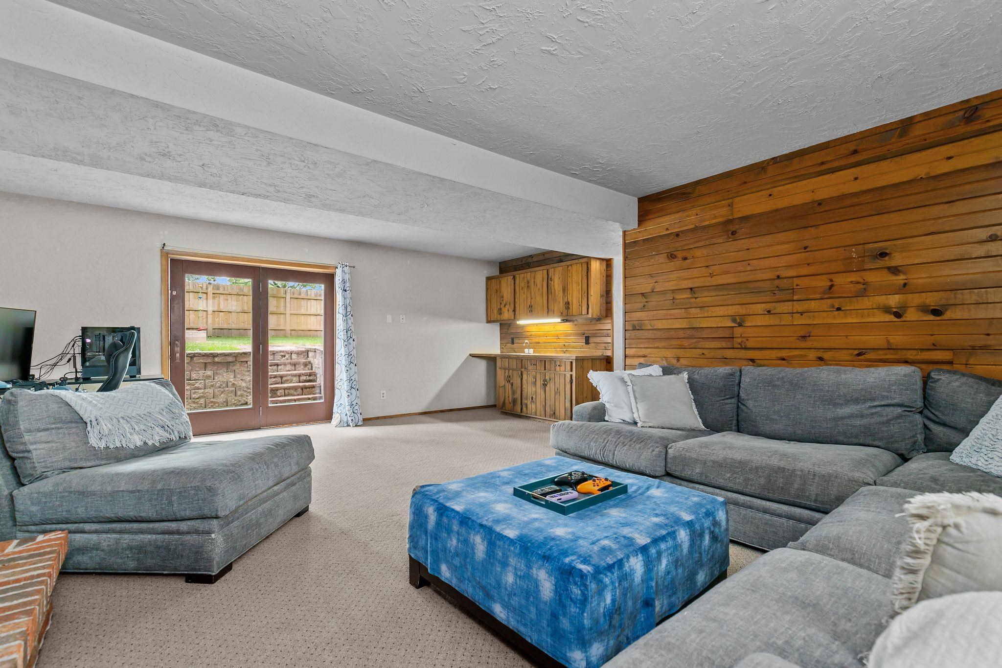 1400 S CHICKADEE Lane