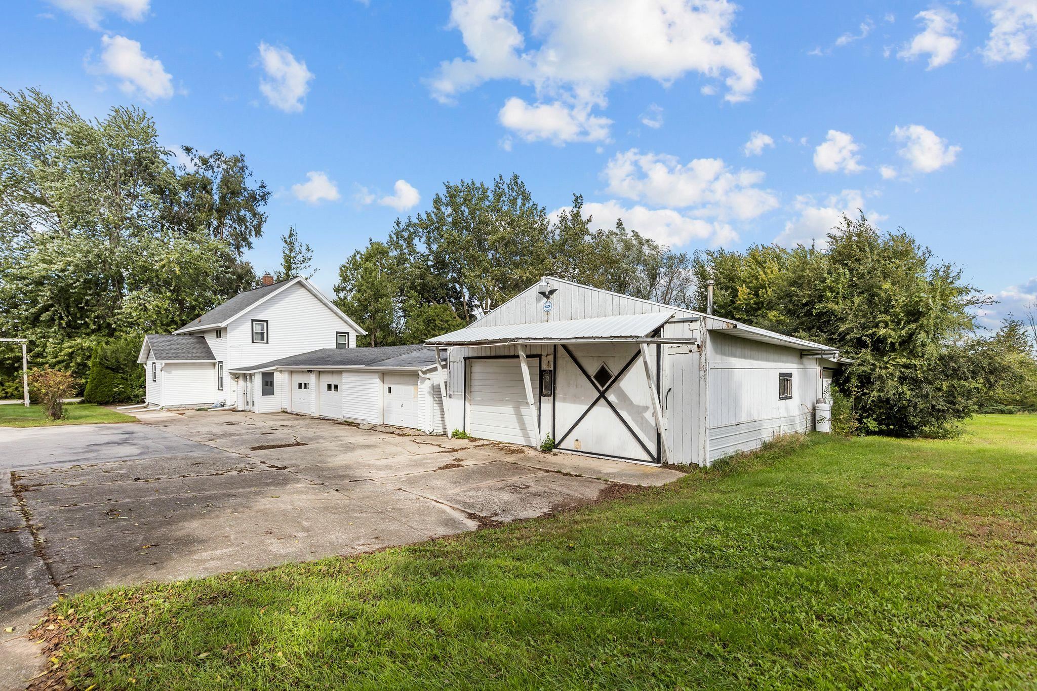 N4302 THOMPSON Road