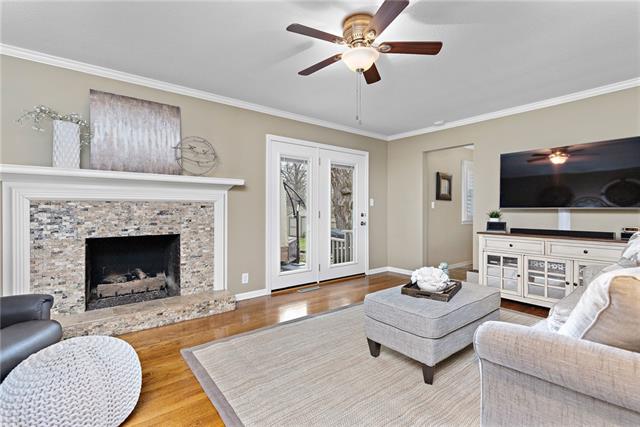 4021 W 98TH Street