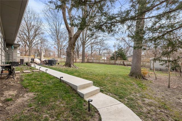 4021 W 98TH Street