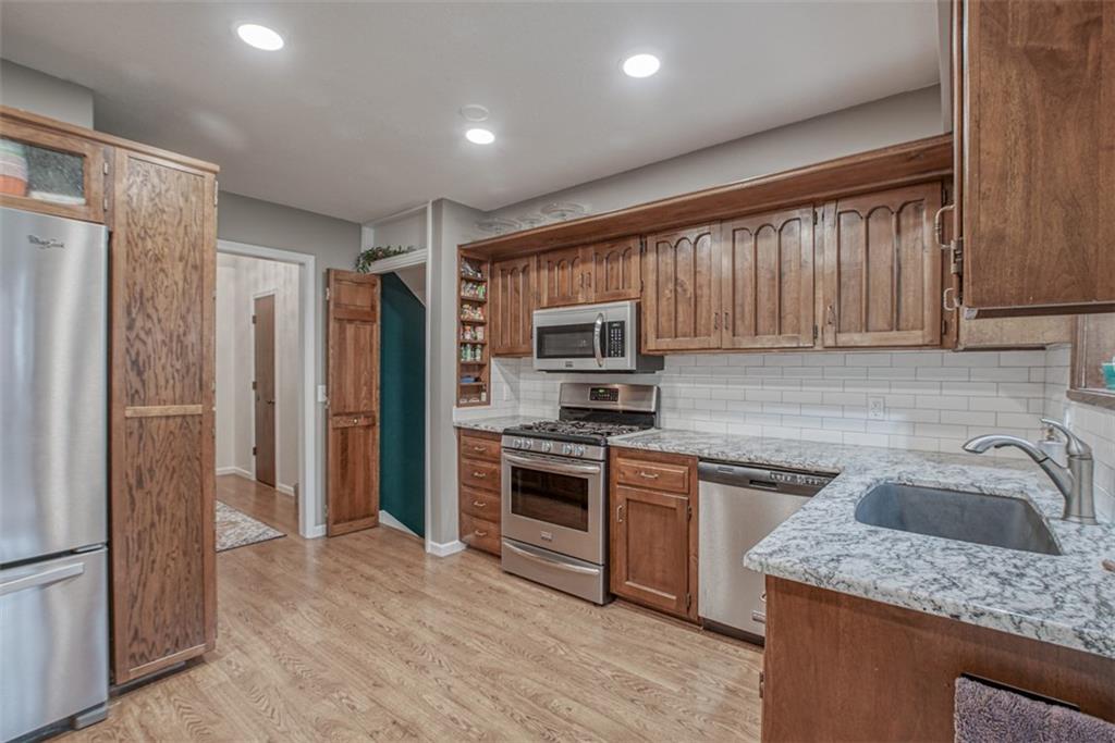 6223 Greenwood Drive