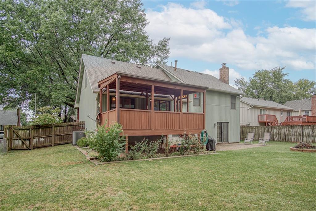 6223 Greenwood Drive