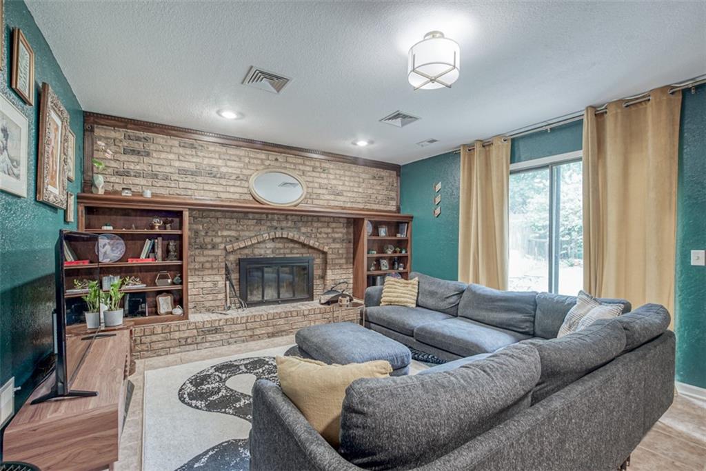 6223 Greenwood Drive