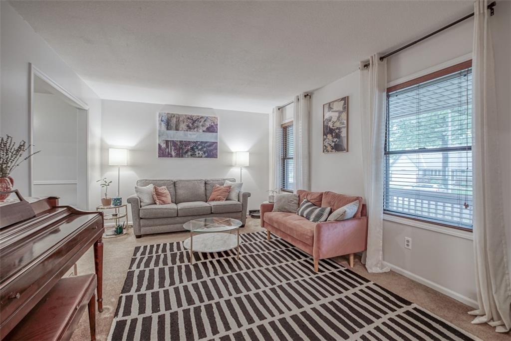6223 Greenwood Drive