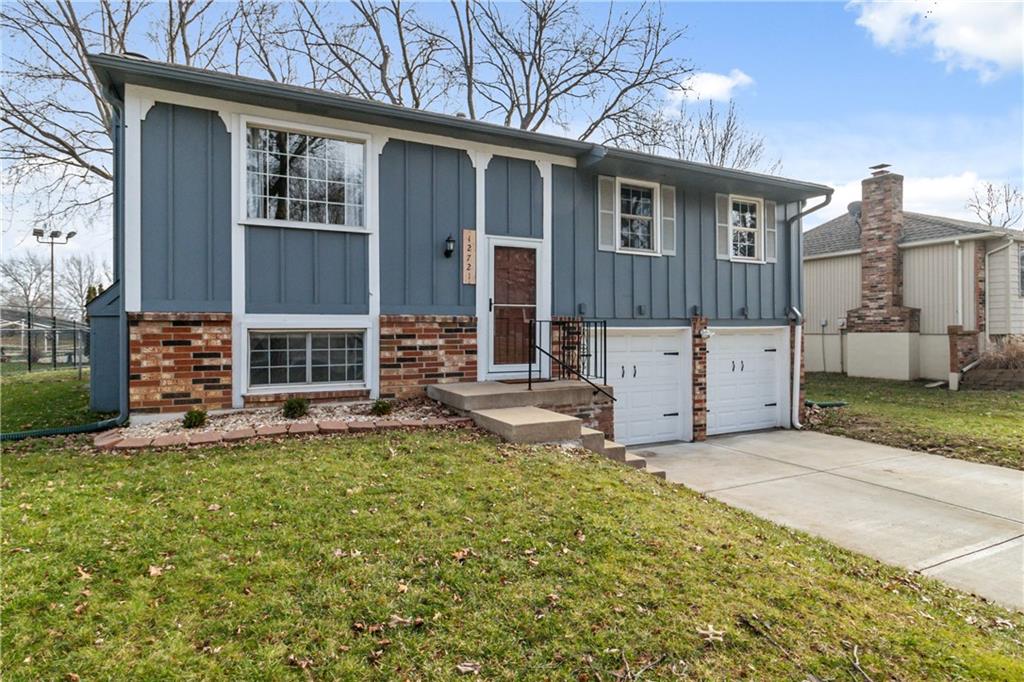 12721 S Raintree Drive