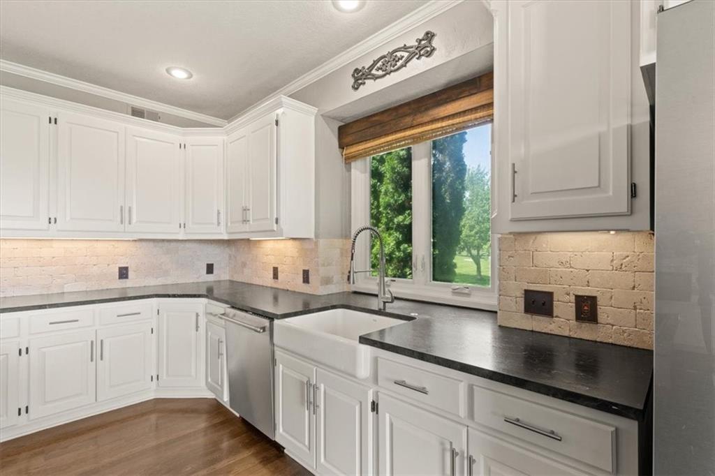 14605 Dearborn Street