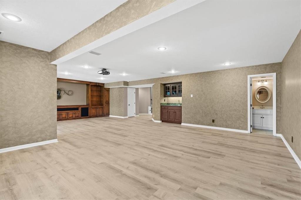 14605 Dearborn Street