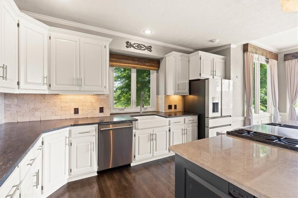 14605 Dearborn Street