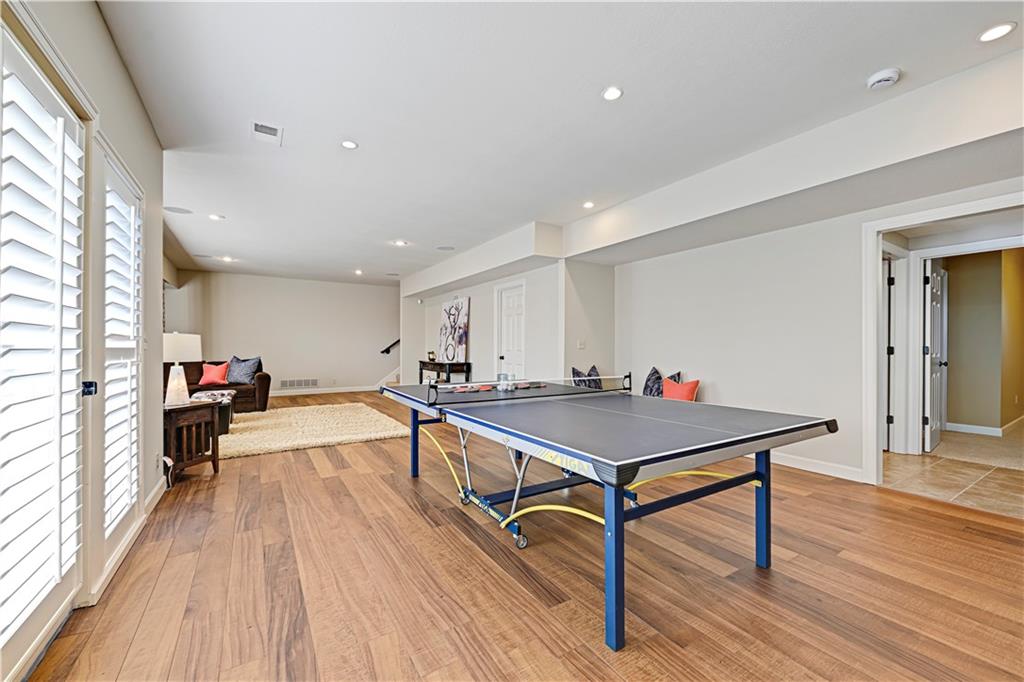 5414 W 164th Place