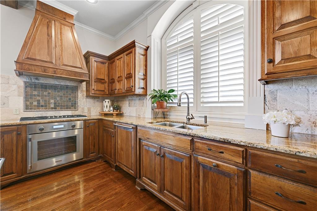 5414 W 164th Place