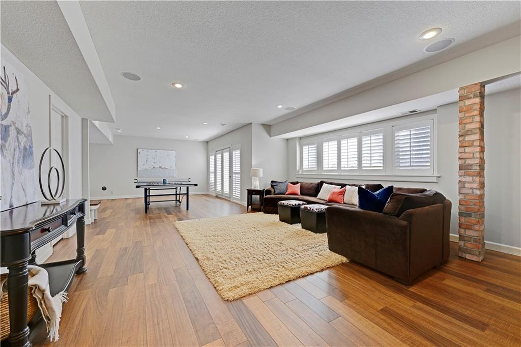 5414 W 164th Place