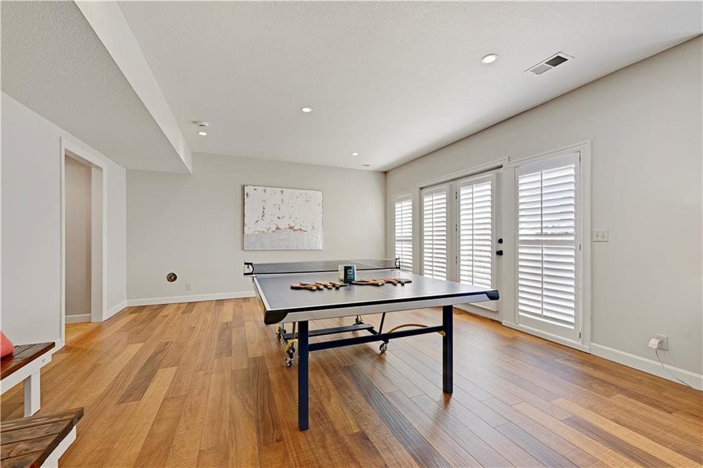 5414 W 164th Place
