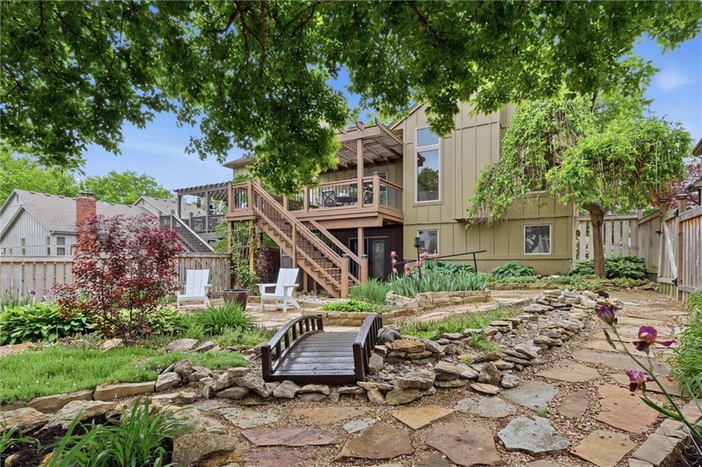 8310 W. 120th Terrace