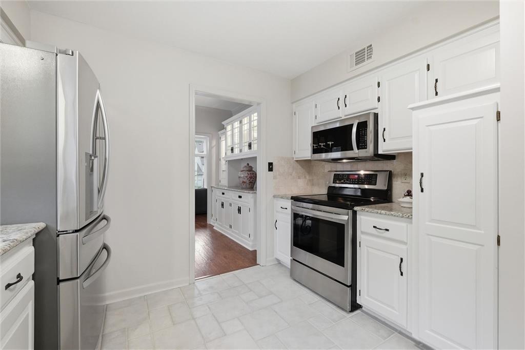 8310 W. 120th Terrace