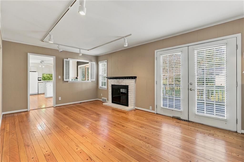 8136 Outlook Lane