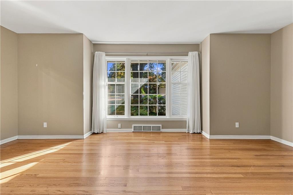 8136 Outlook Lane