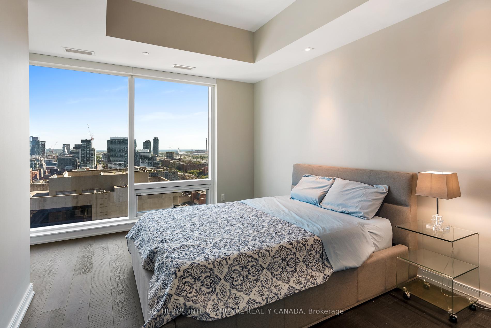 #2004 - 88 Scott Street, Toronto Unit: 2004