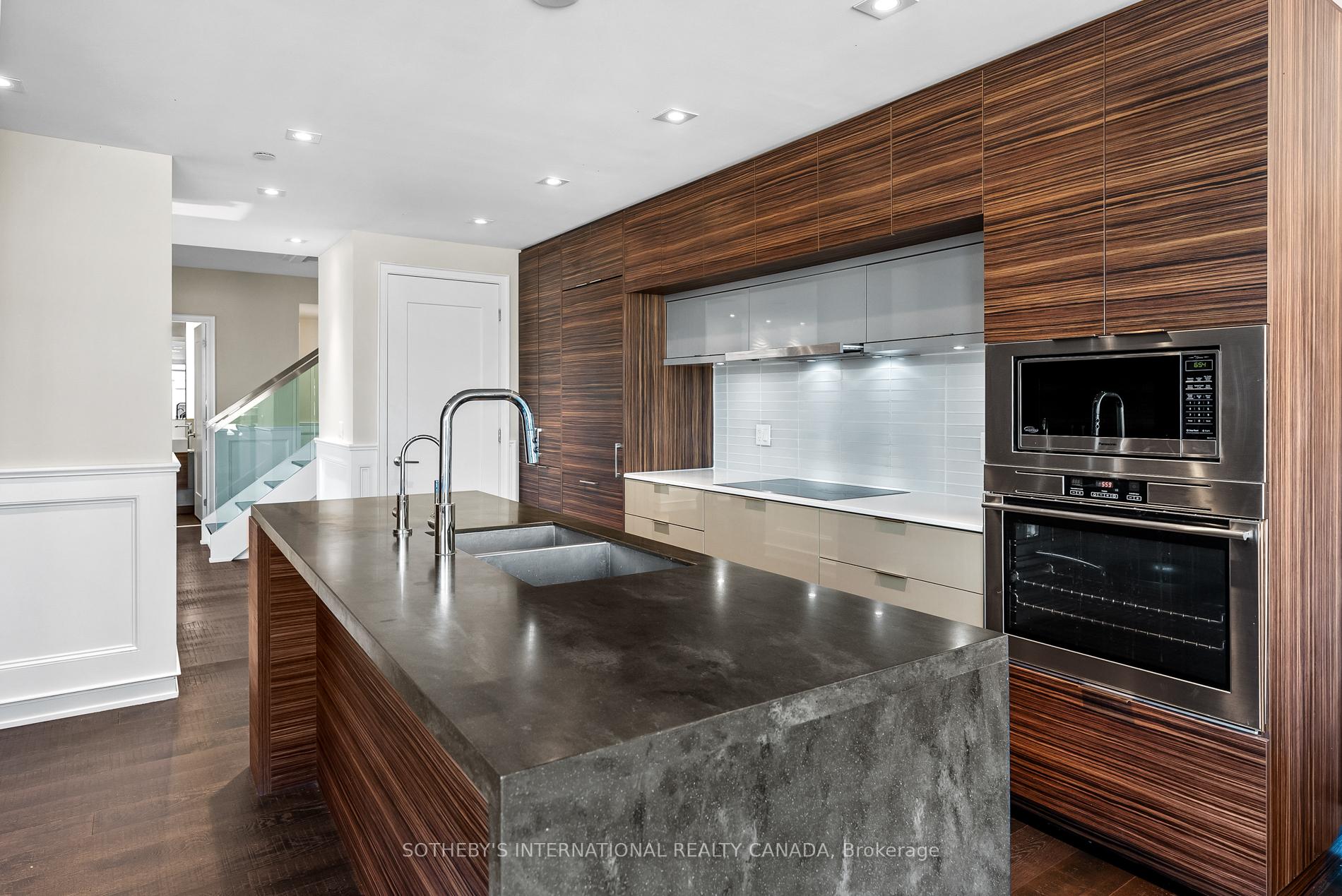 #2004 - 88 Scott Street, Toronto Unit: 2004