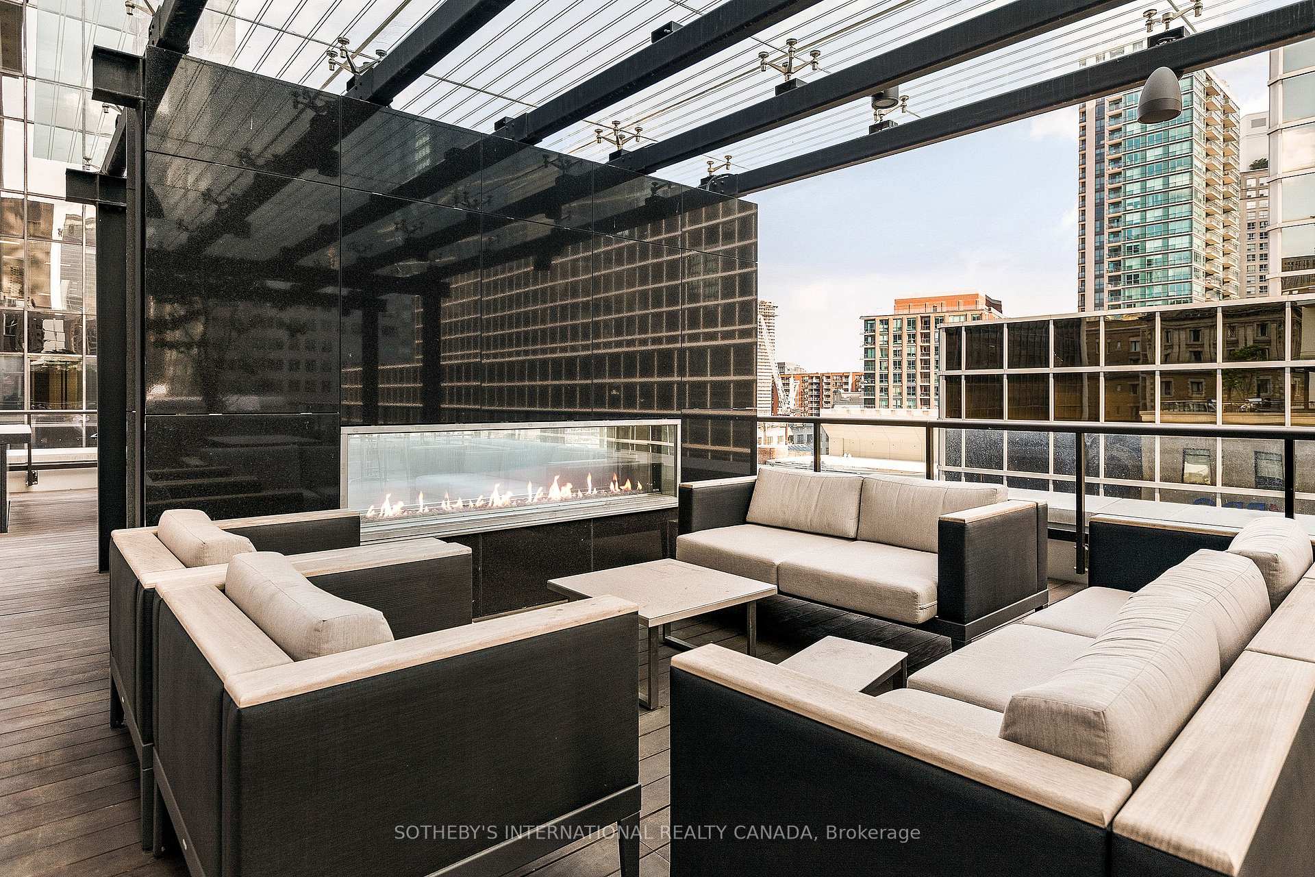 #2004 - 88 Scott Street, Toronto Unit: 2004